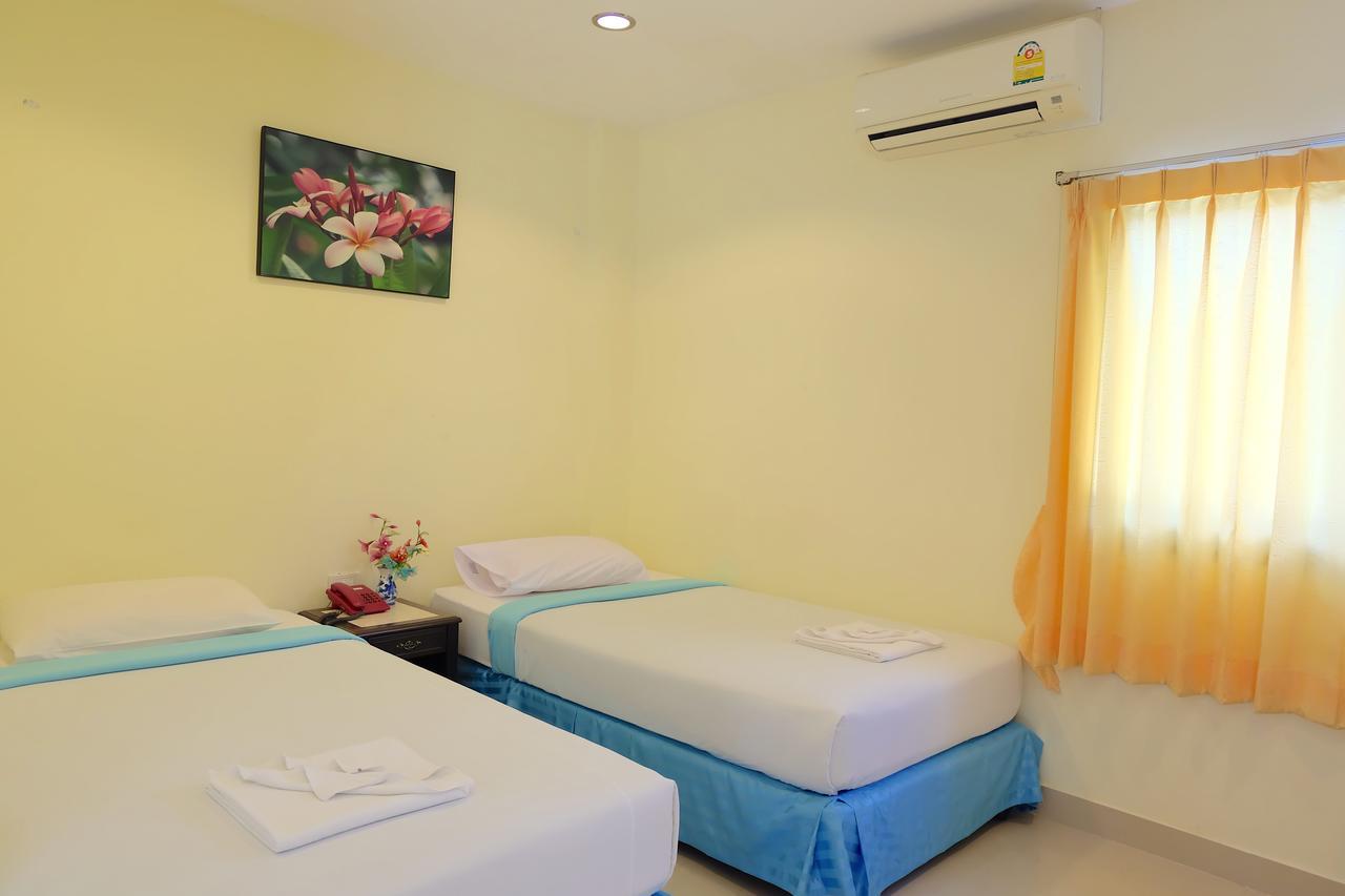 Krabi Marina Seaview Hotel Exterior photo